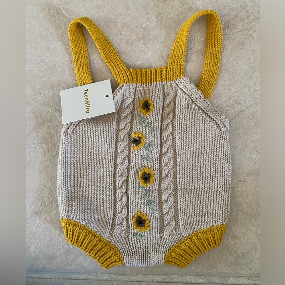 NWT Baby Girl Crochet Sunflower Knit Romper - Size 9M